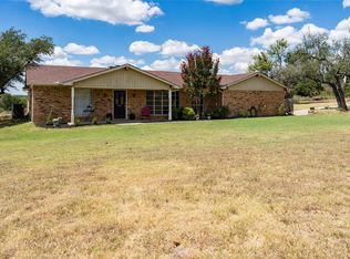 704 Jane Ln, Weatherford, TX 76085