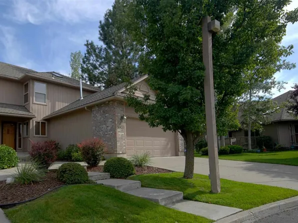 3027 S Winthrop Ln, Spokane, WA 99203