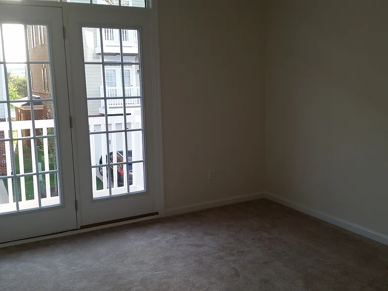 13756 Earhart Cir — Photo 16