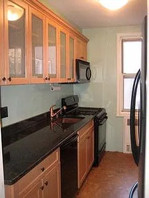 Sold by Akam Sales and Brokerage | media 3