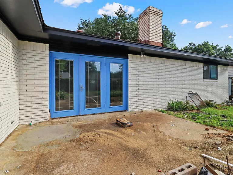 2404 Kentfield Ln — Photo 25
