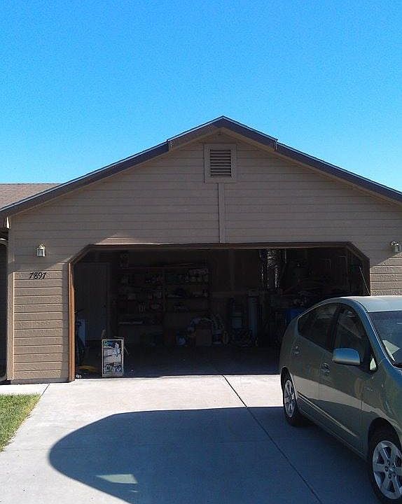 2nd image of 7897 Arlington Ct