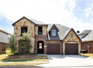 5717 Diamond Valley Dr, Fort Worth, TX 76179