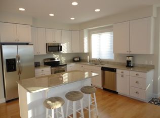 78 Keystone Dr, Williston, VT 05495