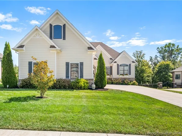 2010 Andres Way, Floyds Knobs, IN 47119