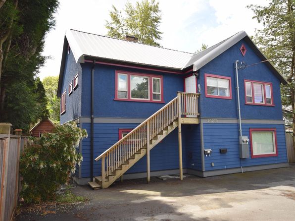 23270 Dewdney Trunk Rd, Maple Ridge, BC V2X 3L4