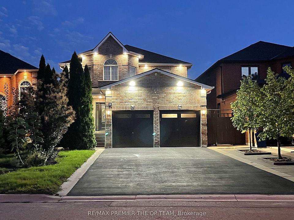 1st image of 5 Southbury Manor Dr
