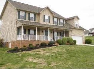 2835 Homestead Ct, Maryville, TN 37804