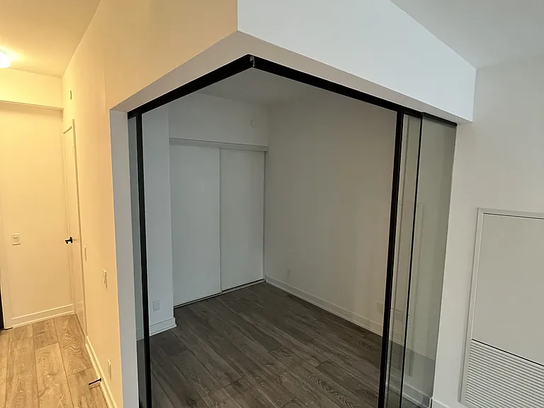 108 Peter St #906 — Photo 13