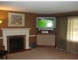 3rd image of 3204 W Cheltingham Pl