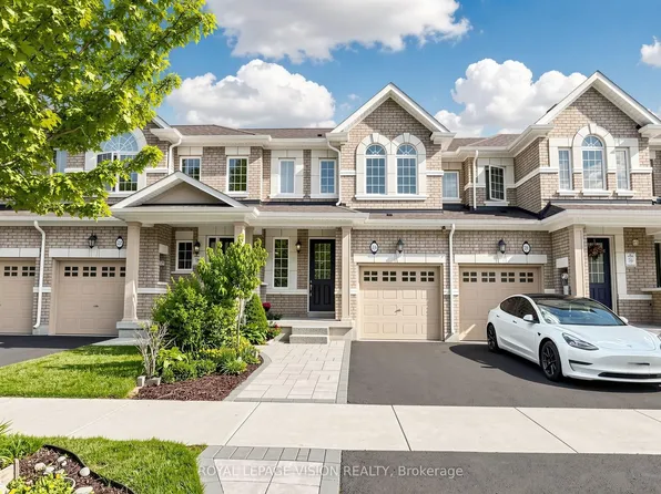 24 Pennycross Cres, Brampton, ON L7A 4M1