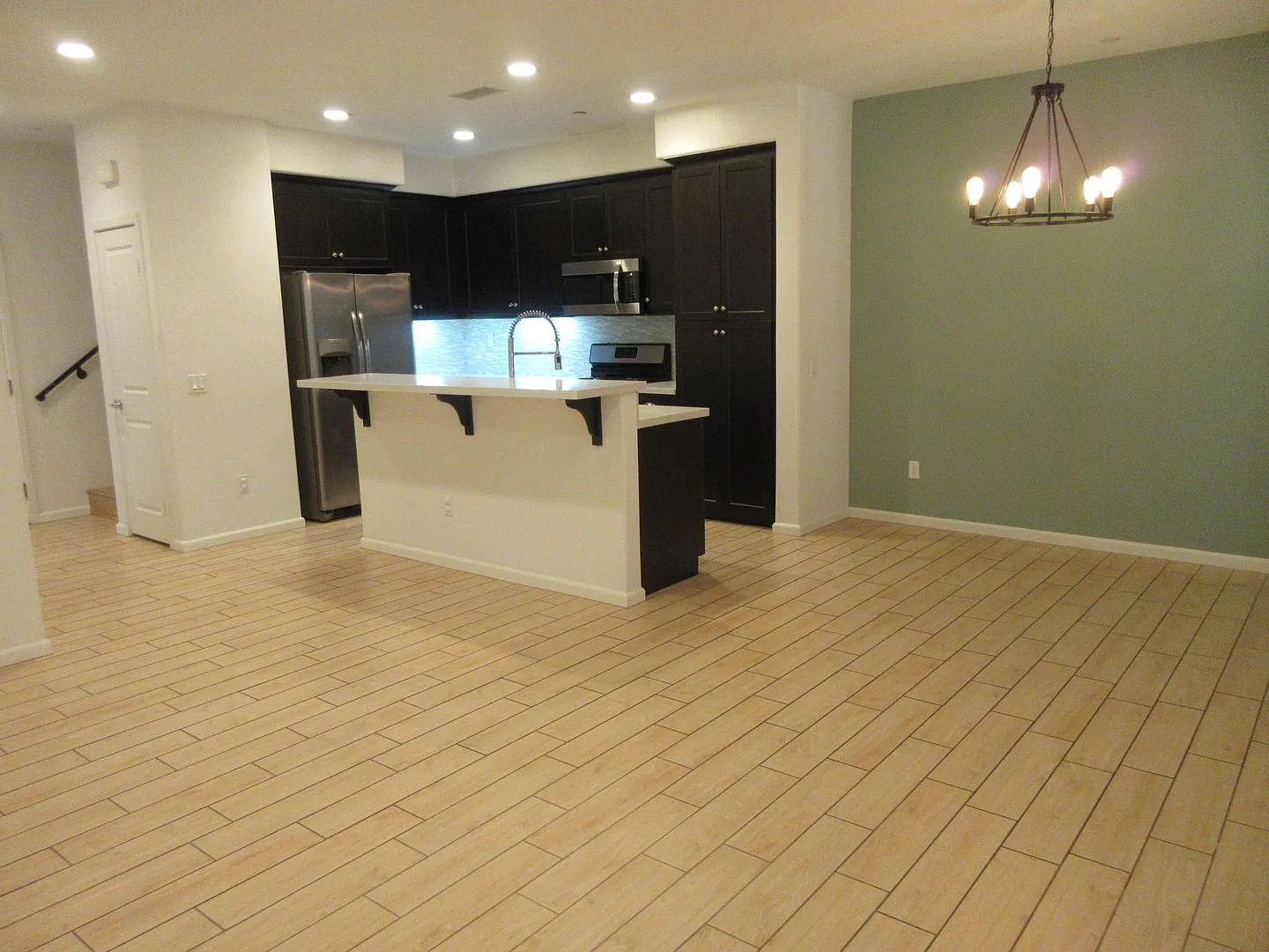 Duggan Property Management, Inc. presents, Van Nuys home on N. Honor Way — Photo 3
