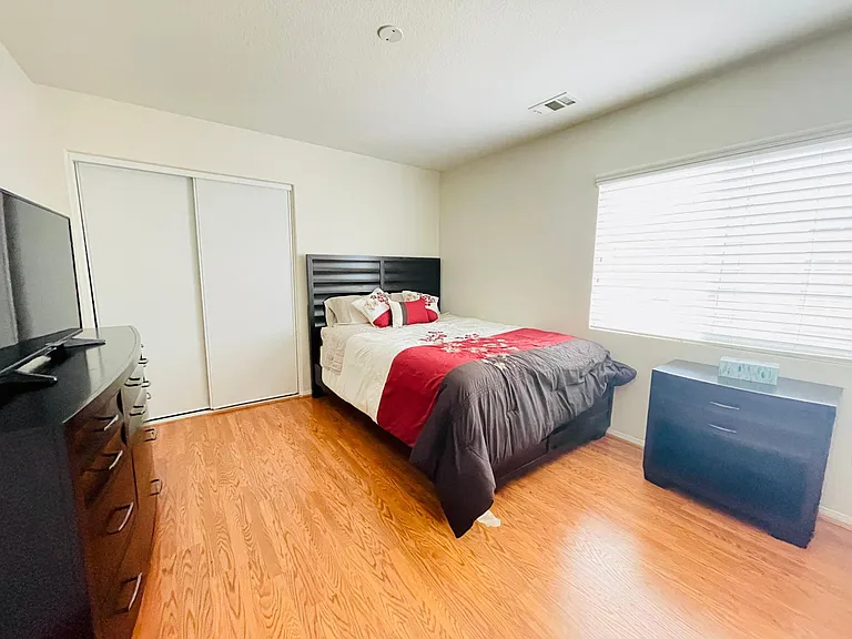 7863 Chablis Pl — Photo 23