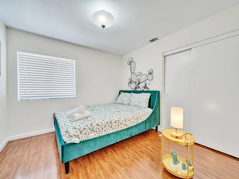 80472 Suncastle Rd — Photo 11