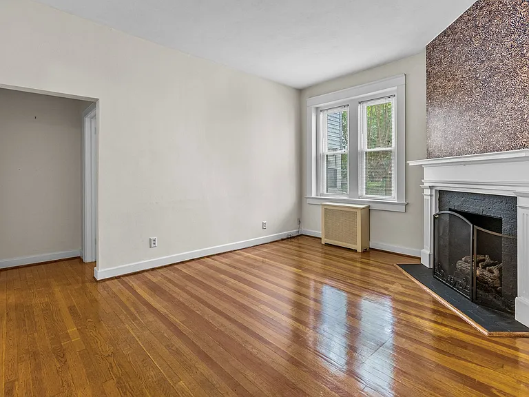 800 W Princess Anne Rd #B2 — Photo 7