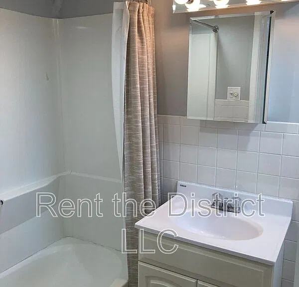 4819 8th St NE — Photo 21
