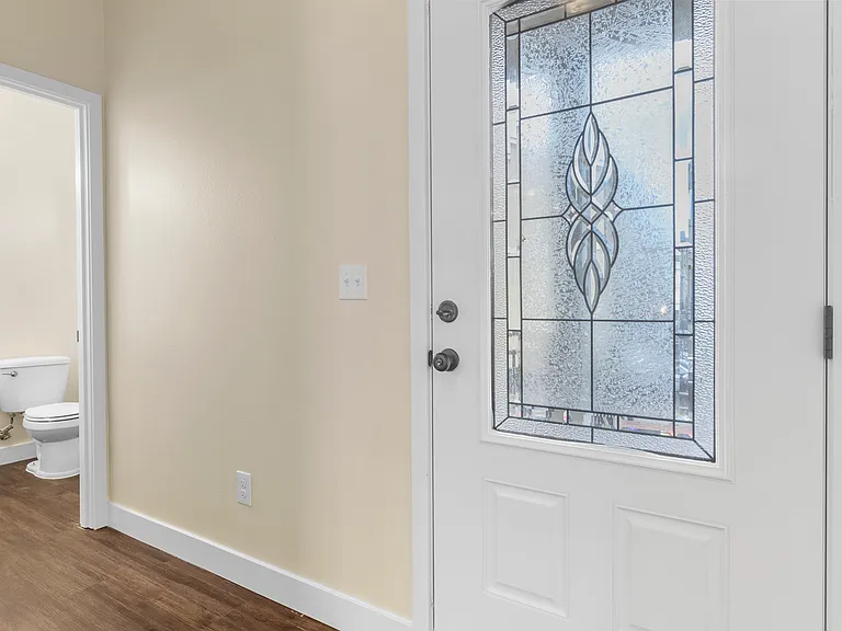 Gravelly Lake Brownstones — Photo 44