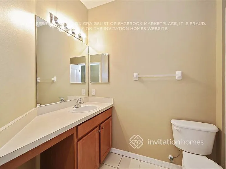 5015 Lakehurst Ct — Photo 16