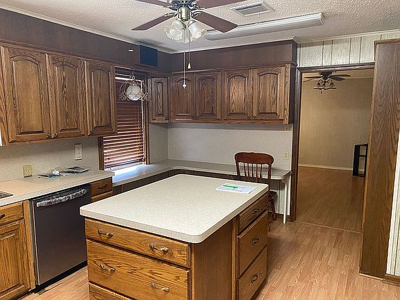 5th image of 445 Blazier Ln