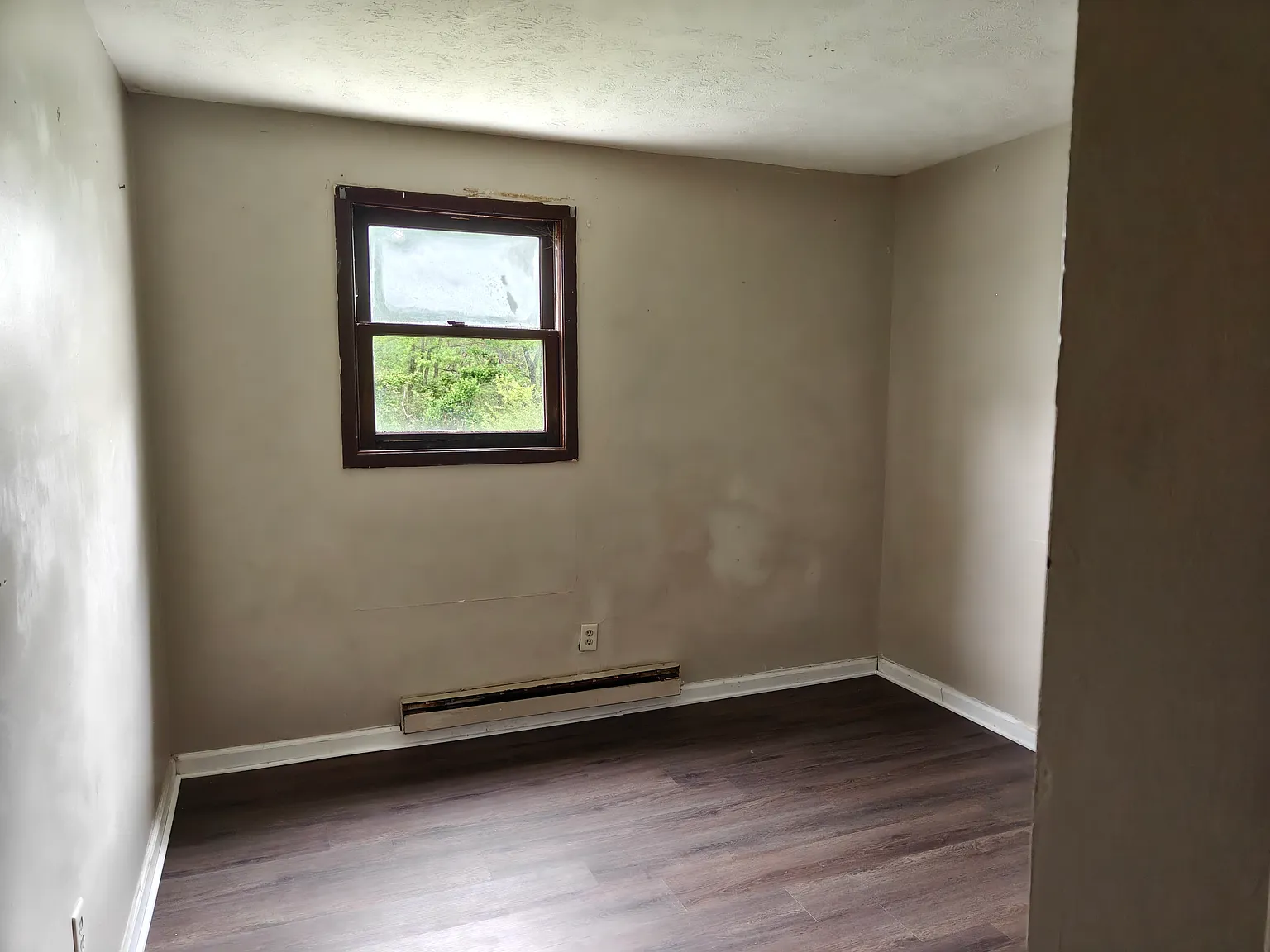 728 Gordon Smith Blvd — Photo 4