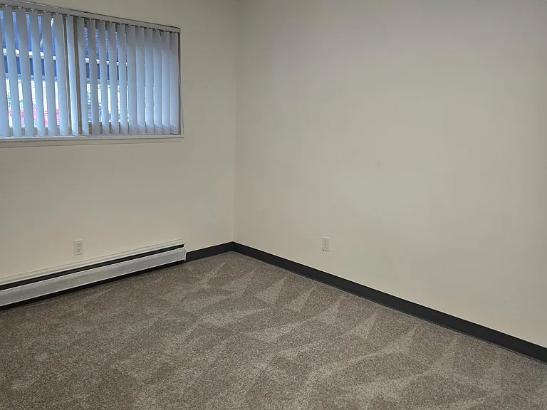 3600 NE 73rd Pl #3 — Photo 6