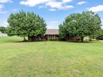 6562 Canyon Rd, Sanger, TX, 76266
