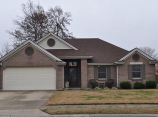 4517 Strickland Dr, Owensboro, KY 42301