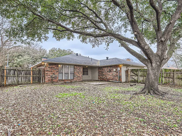 2514 Amy Ave — Photo 27