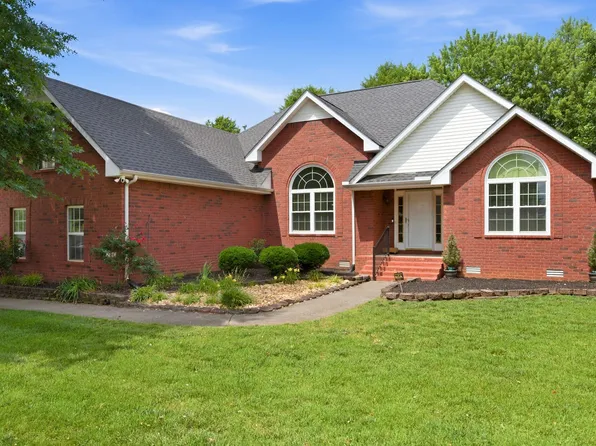 2014 Adonis Dr, Murfreesboro, TN 37128