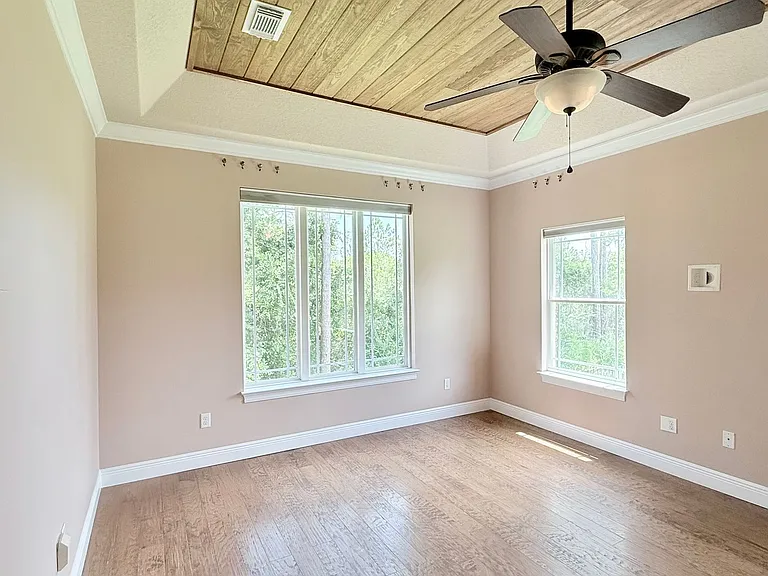 2610 Caldwell Cir — Photo 6
