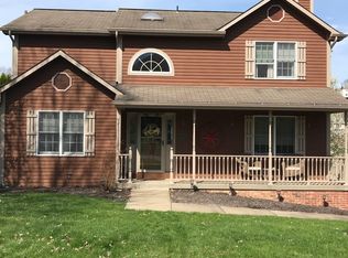 100 Crab Orchard Ct, Oakdale, PA 15071