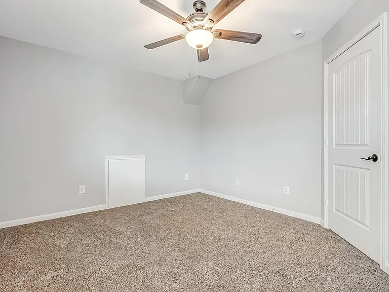 146 Black Swan Place The — Photo 27
