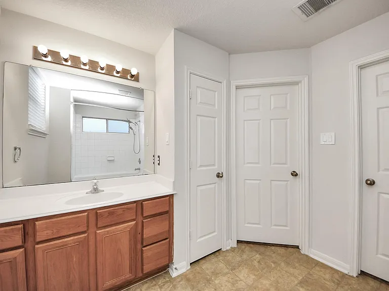 6702 Albion Crescent Dr — Photo 26