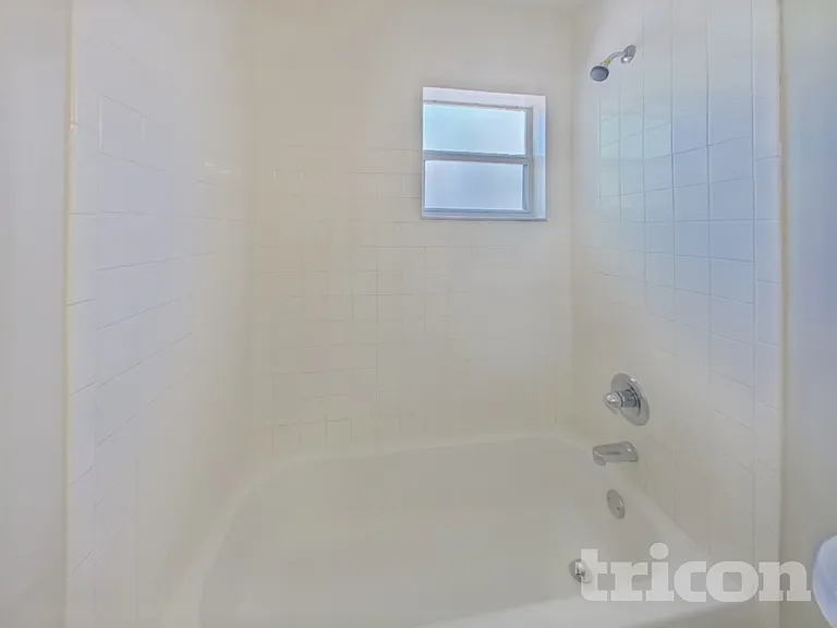 1002 E 108th Ave — Photo 8