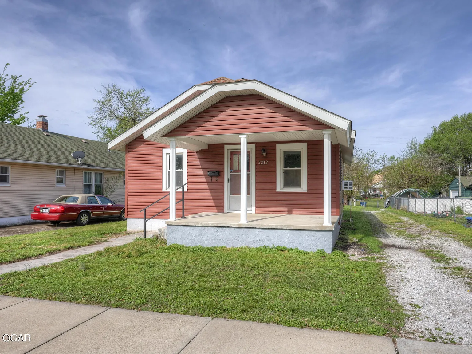 2 bed, 1.0 bath, 860 sqft, $1,000 — Photo 3
