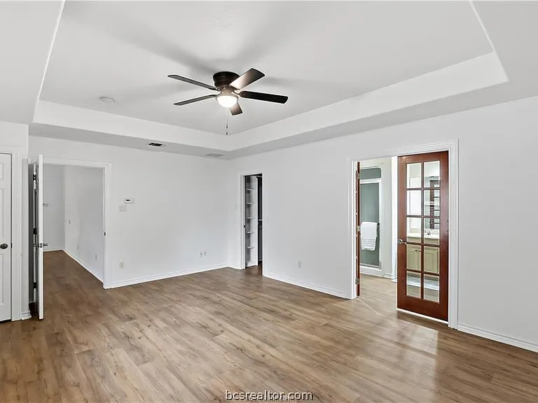 5310 Draycott Ct — Photo 23