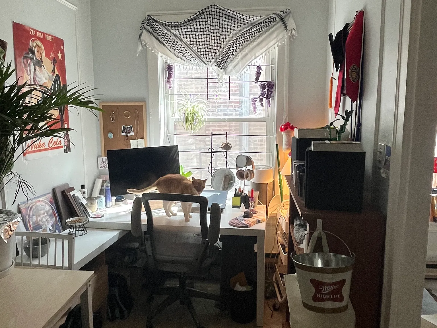 Studio, 450 sqft, $1,155 — Photo 3