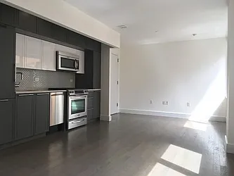 Rented by RELO REDAC INC.