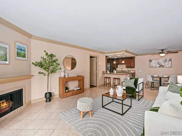 213 Woodland Pkwy Unit 210, San Marcos, CA 92069