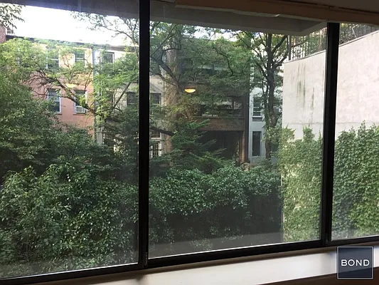 Rented by Bond New York | media 6