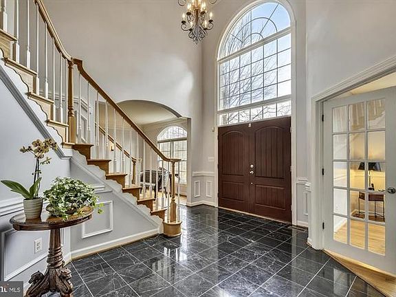 5th image of 860 Forestville Meadows Dr