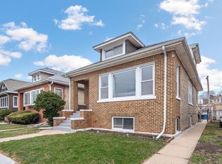 4608 W Montana St, Chicago, IL 60639