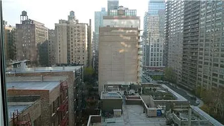Rented by R New York