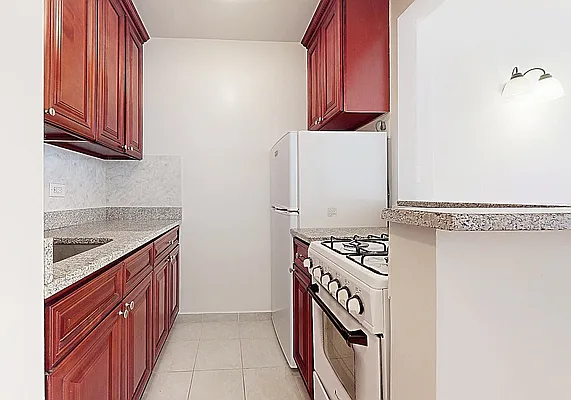 Rented by 346 Realty Group LLC | media 7