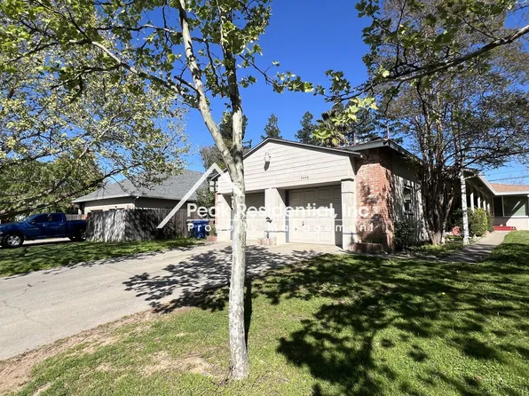 2446 Ione St, Sacramento, CA 95864