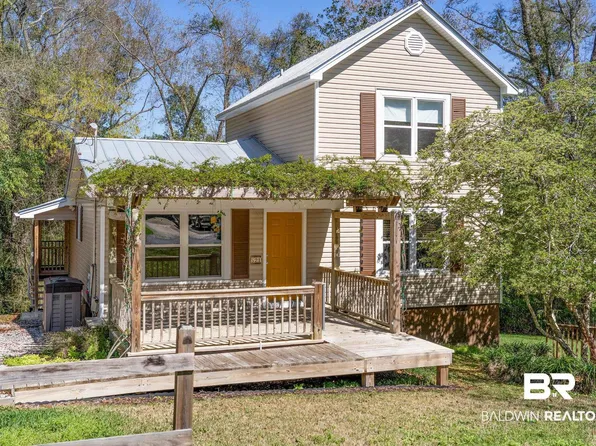 521 Equality Ave, Fairhope, AL 36532