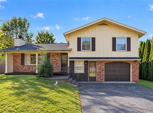 88 Whitcomb Rd, Fulton, NY 13069