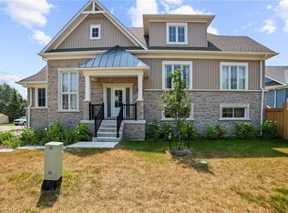 3205 Mosley St, Wasaga Beach, ON L9Z 1Y8