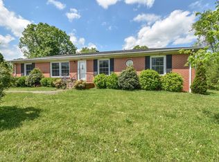 208 Joslin Ave, Gallatin, TN 37066