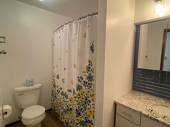 5th image of 7110 Park Shores Ct